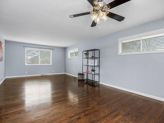 4th image of 4542 W 50th St