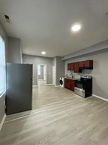 2600 Talbot Rd #104 — Photo 1