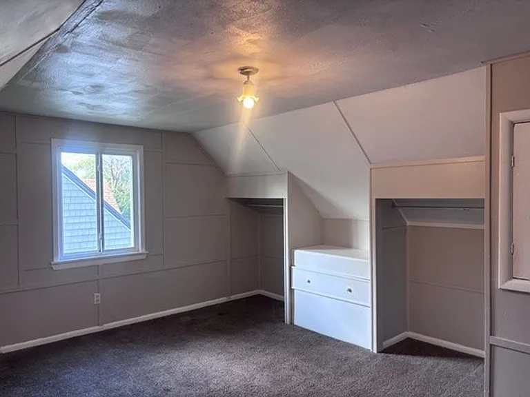 2377 Hanna Dr — Photo 4