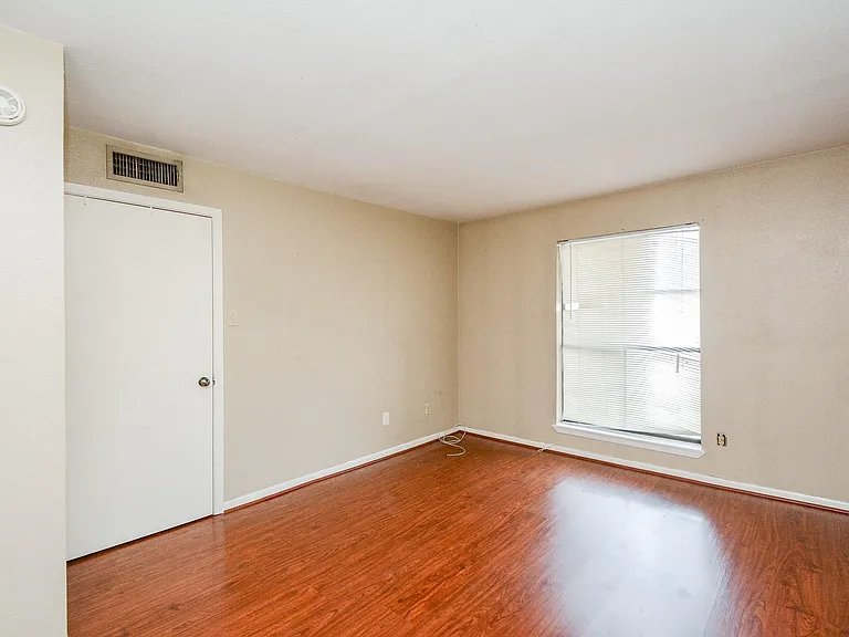 8519 Hearth Dr #26 — Photo 7