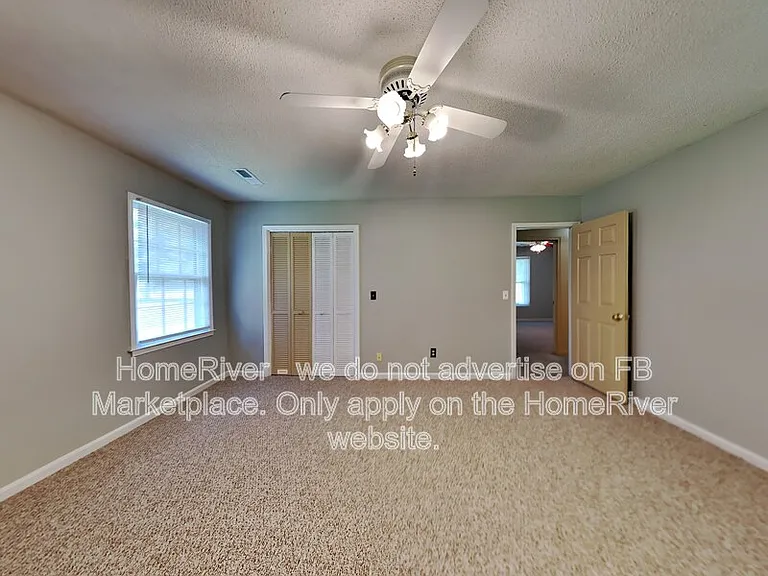 889 Twin Lakes Dr — Photo 8