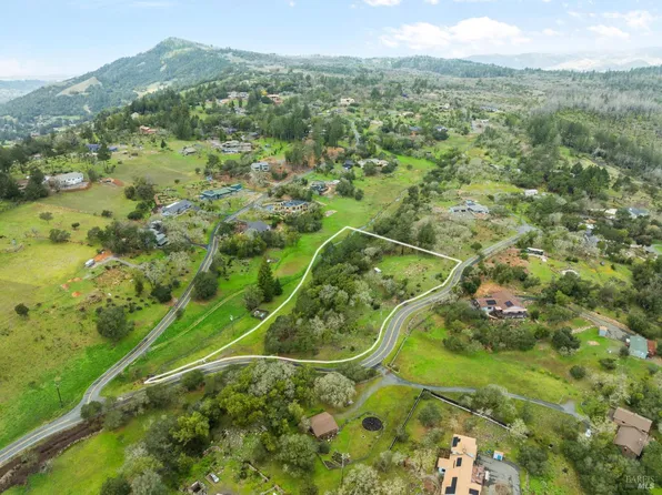 2924 Old Bennett Ridge Road, Santa Rosa, CA 95404