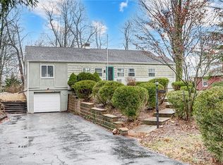 4461 River Ridge Rd, Dayton, OH 45415