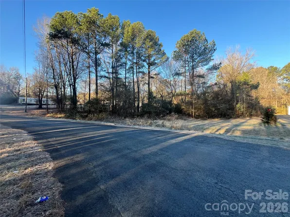 0 Webb Loop Rd, Mount Gilead, NC 27306