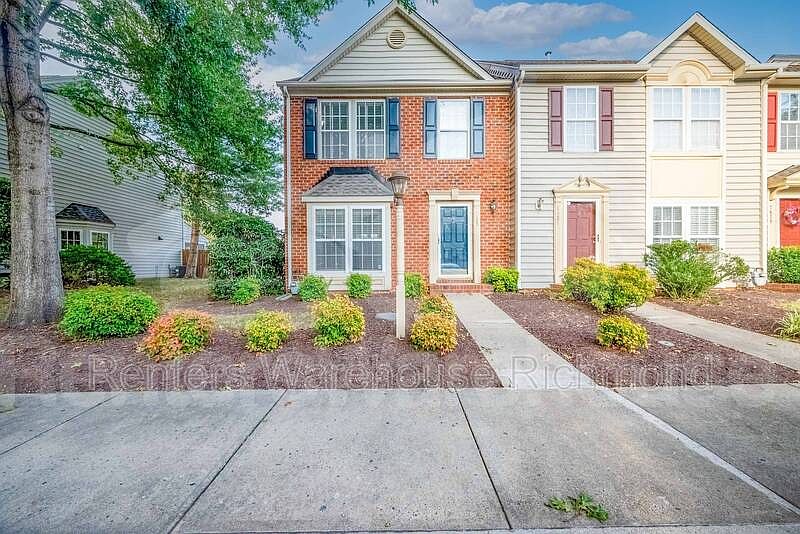 1st image of 7825 Villa Pl