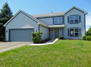 133 S Palmer Dr, Bolingbrook, IL 60490