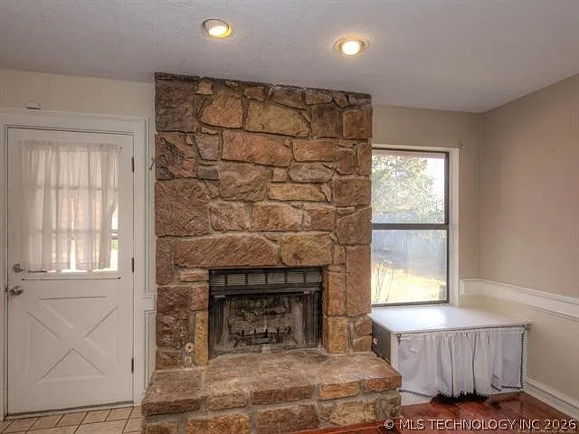 3101 S Poplar Ave — Photo 6