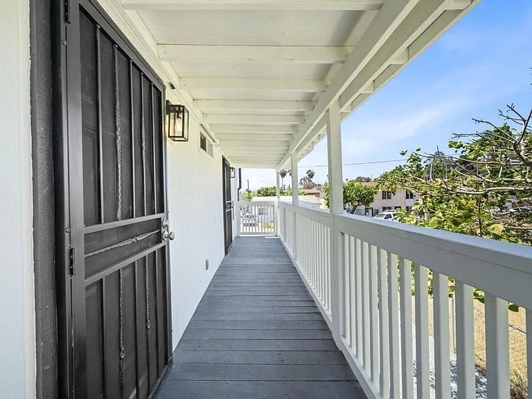 3272 K St — Photo 34