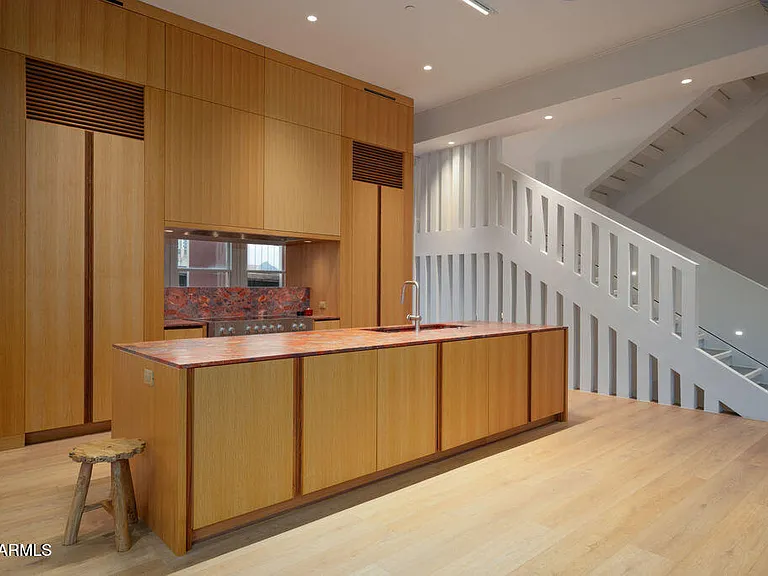 50 W Palm Ln — Photo 5