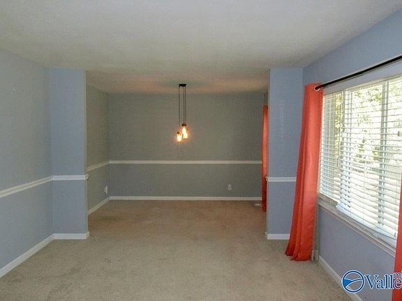 3rd image of 4624 Daugette Dr NW