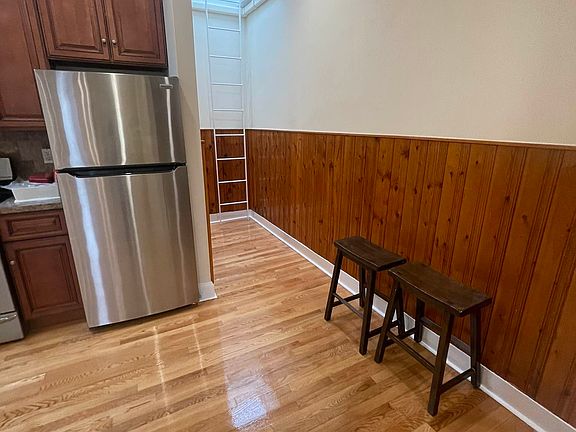 4th image of 28-03 23rd Ave #2B