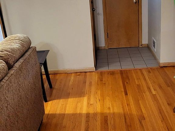 4th image of 6217 Xerxes Ave S #6217