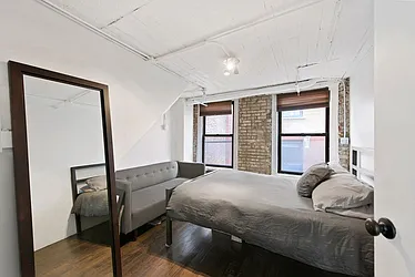 Rented by Nest Seekers International