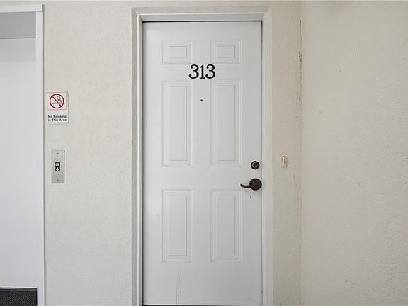 4th image of 308 Riveranne Ct APT 313