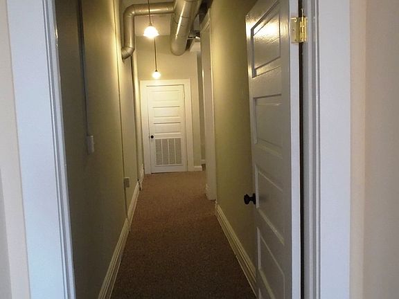 5th image of 2700 W Grace St