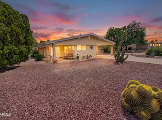 523 S Park View Cir, Mesa, AZ 85208