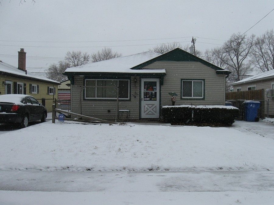 1st image of 6531 N Highland St