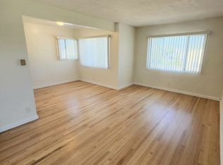 1320 Pico Blvd, Santa Monica, CA 90405