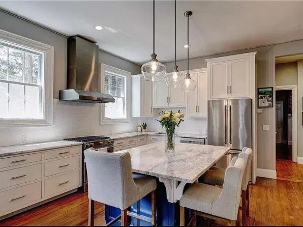 156 Cypress St APT 1, Providence, RI 02906