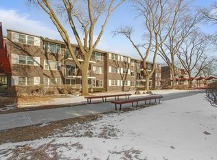 8712 Skokie Blvd #3L, Skokie, IL 60077