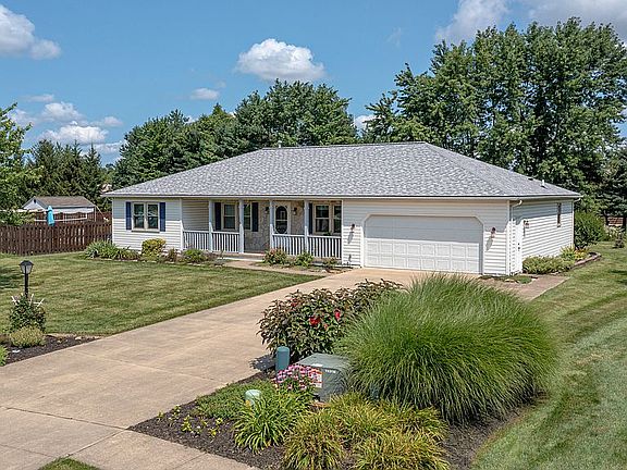 5th image of 4929 Chablis Cir