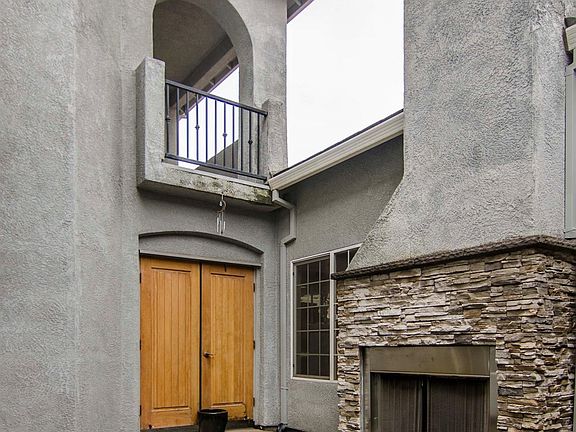 2nd image of 10450 Tank House Dr
