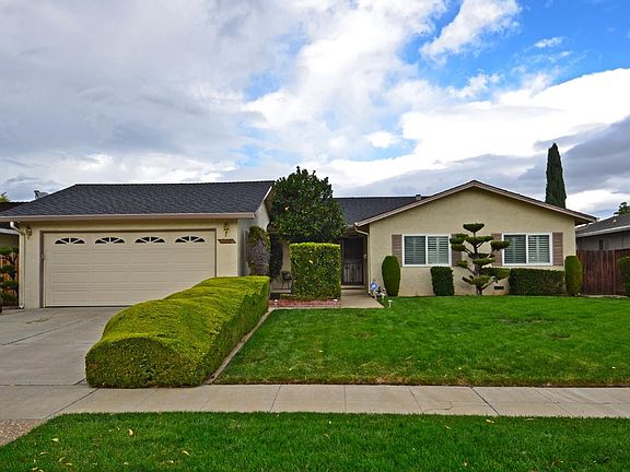 2nd image of 1159 Rhinecastle Way