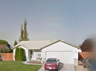 7747 Arlington Dr, Nampa, ID 83687
