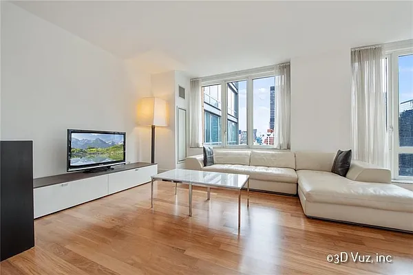 Sold by Remax Edge | media 6