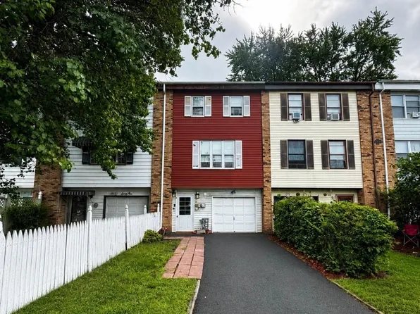 63 Greenway Terrace, Middletown, NY 10941