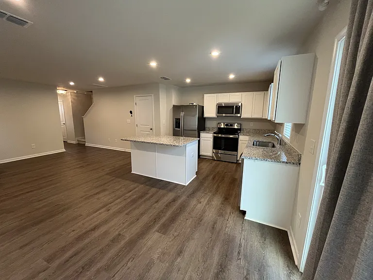 1532 39th Avenue Loop Northeastunit #5 — Photo 12