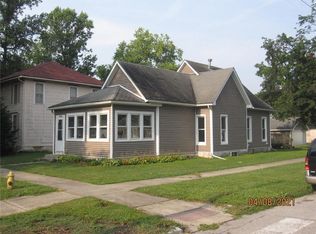 1223 6th St, Perry, IA 50220