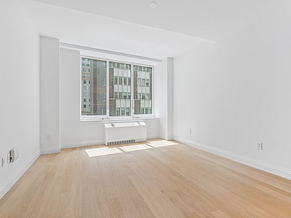3rd image of 1 Wall St APT 1812