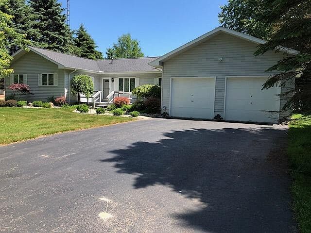 1st image of 5746 N Ridge Rd