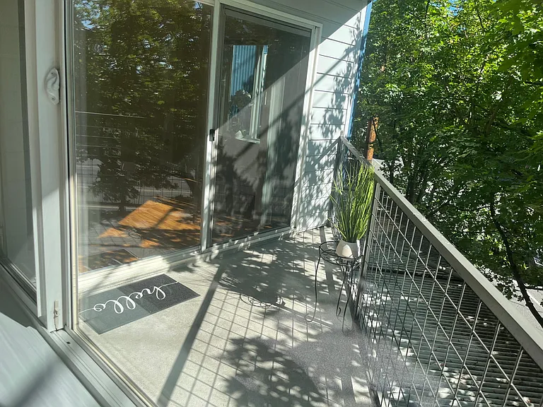 500 Elliott Ave W #208 — Photo 5