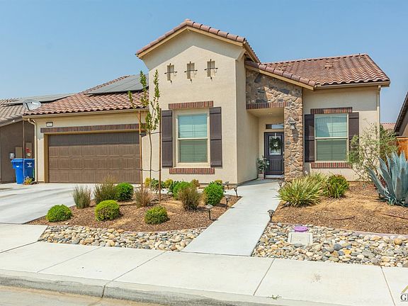 2nd image of 9422 Four Pines Dr
