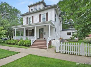 427 Greenleaf St, Evanston, IL 60202