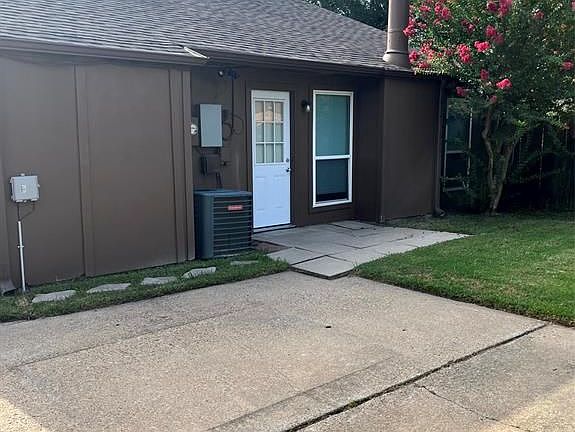 4th image of 3311 Purslane Dr