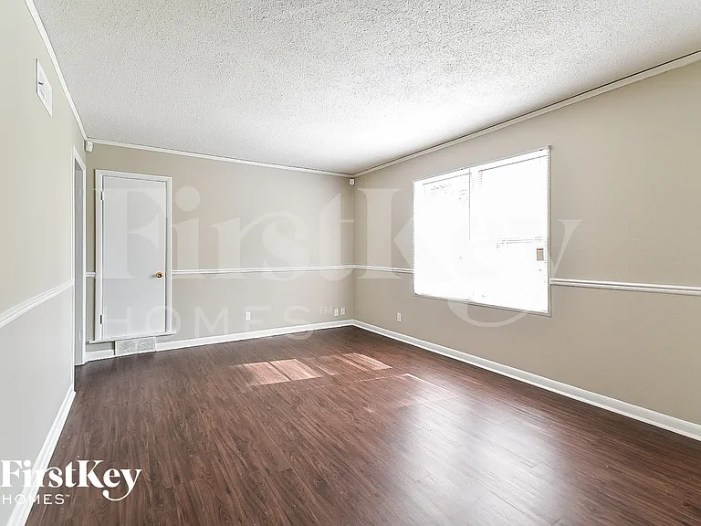 1775 Sea Isle Rd — Photo 3