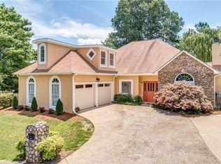 990 Bridgegate Dr NE, Marietta, GA 30068