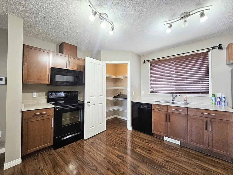 465 Hemingway Rd NW #89 — Photo 9