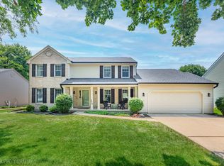2020 Sheffield Ln, Geneva, IL 60134