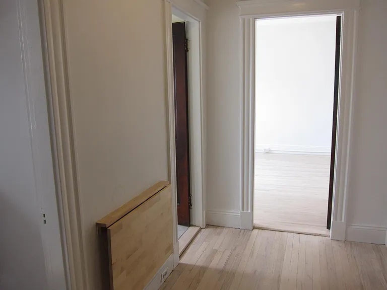 15 Park Dr #28 — Photo 4
