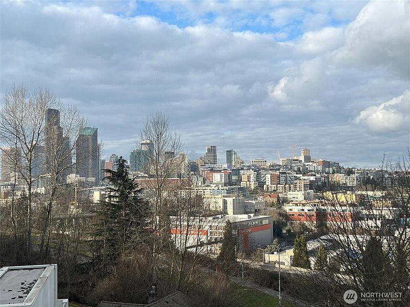 2nd image of 1015 Sturgus Avenue S #A