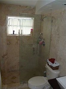 3rd image of 1610 Lenox Ave APT 317