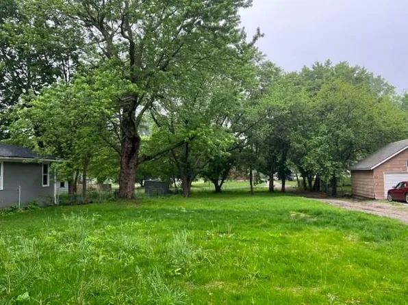 216 S Mechanic St, Butler, MO 64730