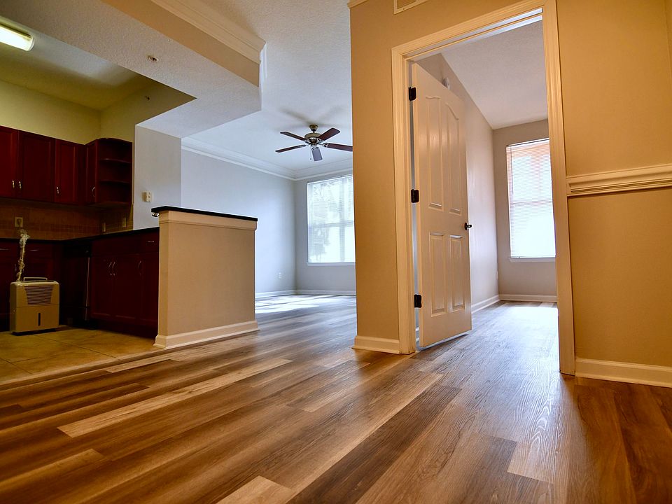 1st image of 10435 Midtown Pkwy #116