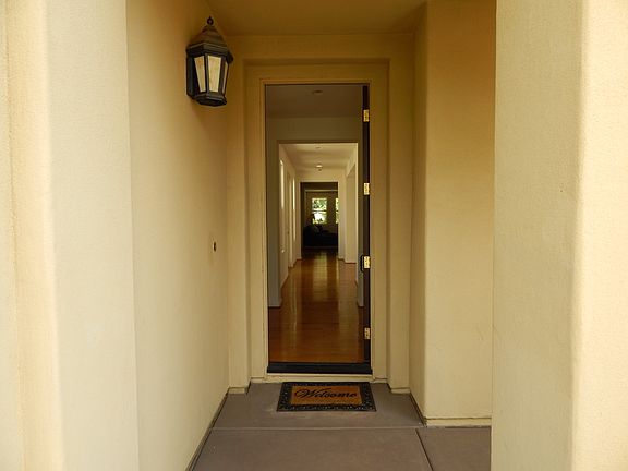 2nd image of 14431 Caminito Lazanja
