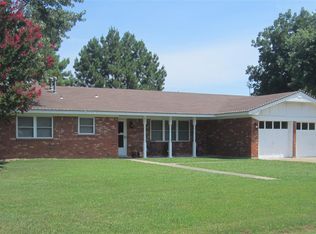 605 Mimosa Dr, Stigler, OK 74462
