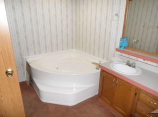 562 Davison Rd, TITUSVILLE, PA 16354